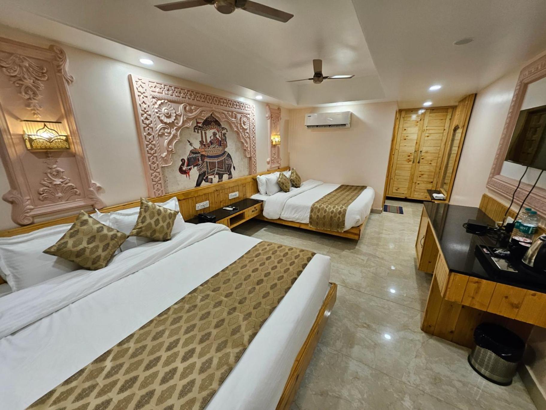 The Mewar Palace And Resort Shivpuri  Экстерьер фото